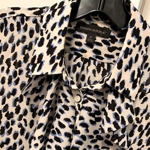 Banana Republic Print Long Sleeve Blouse